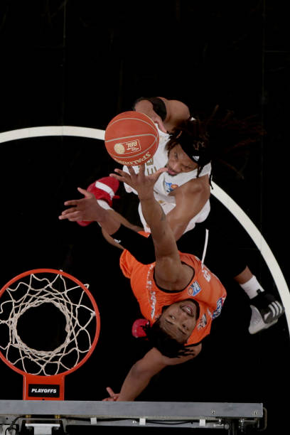 仅展现了强 仅展现了强